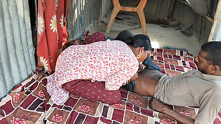 Meri pados ki bhabhi Ne gand chudai ki khud Se