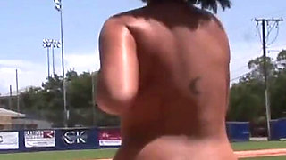 Hot Latina First Timer Bares All in Risky Public Spots