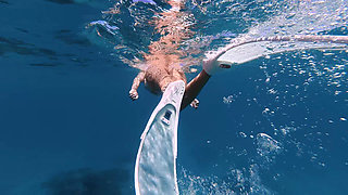 Big Ass Beauty Kayci Kaylani Nude Underwater Diving and Masturbation
