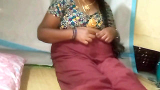 Indian Mallu Aunty Sex with Homemade Romance