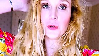 Blonde emo amateur solo masturbation