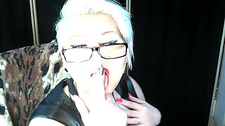 Aimeeparadise One Day in the Life of Webcam Model-2