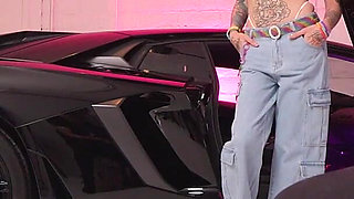 Bts - Cc Doll Shows off Her Tatted Body in an Urban Outfit!