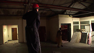 Horny construction worker plows a busty ebony bitch