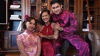 Naomi Korae Kitty Chow lesbian