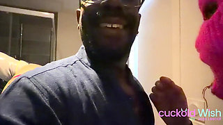 Cuck Humiliation, Cuck Deserve Pee Leyna Et Mico