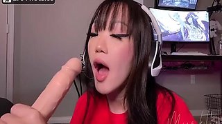 MvngoKitty - Gamer girlfriends Messy ORAL JOB