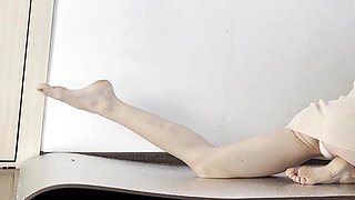 Worship ass foot slave yoga show