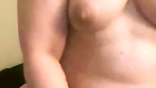 Big Booty White Girl Shows She Has a Fat Ass