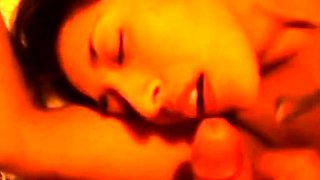 Desesperada Por El Semen