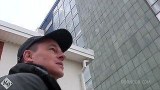 College Student Learns How To Stretch Her Pussy For Huge Girth