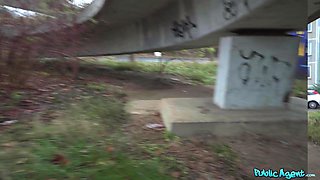 Martin Gun’s Quiet Russian Passion in Public