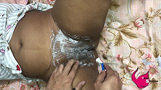 He trim my snatch hair & i have fun with his sausage and come out man-cream.