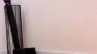 A Married Woman Spreads Her Legs at the Entrance and Makes Love in a Disgusting Way