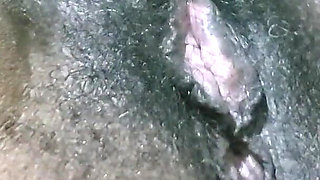 Very very hot amateur crazy pussy delivers irresistible sensual energy, natural beauty