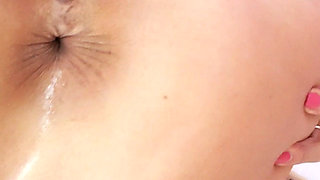 Real Hot Wife MILF Camgirl Jess Ryan Nude!