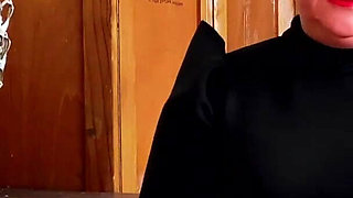 Dominatrix Mistress April - Slave Training Academy