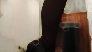 Follow Me! Maitresse Julia