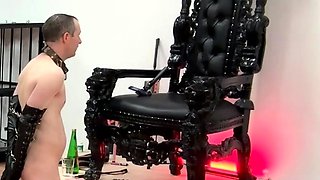 Mistress Vixen - Key Hunting