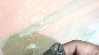 me hila rahahu bhot maja araha he mere ko