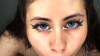 The Beautiful 18yo Loves Getting All the Cum From Cock