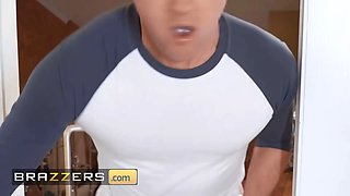 Christie Stevens and Katie Kush divert each other and attempt to fuck van behind each other's back - brazzers
