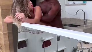 Your super hot neighbor will make you covet the greatest