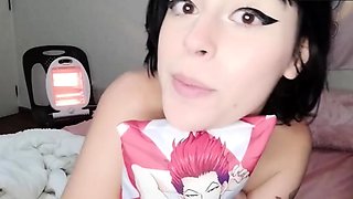 Nhaw, do you like my little body? I have something for you!