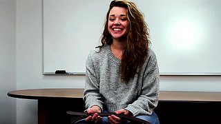 Lovely Amateur teen brunette masturbating outdoor