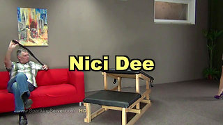 Nici Dee ass whip