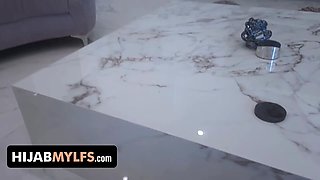 Alexa has marital issues & her hubby isn\u2019t coming home soon. fortunately the handyman is here to help