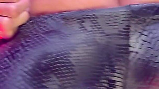 Piggy's Dream Goddess - Ebony Femdom Goddess Rosie Reed Pay Piggy Financial Domination, Body Worship and Tease for Atms