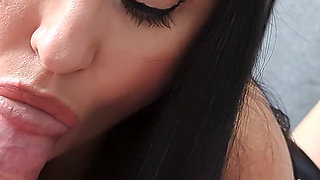 Good Morning Blowjob & Cum in Mouth - Dame Olga 4K (744)
