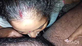 Aaj meri girlfriend  mere lund ko chus chus kar Sara paani pi gyi