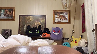 Twerking My Oiled up Ass