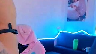 Close up MiLF getting it in the ass