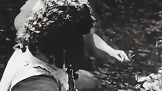 Mousquetaire Au Restaurant - a Lost French Erotic Silent Film - Restored