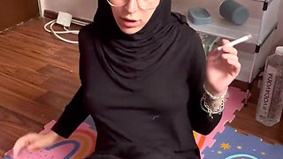 Dirty-muslim-slut-open-asshole-and-smoking-in-hijab