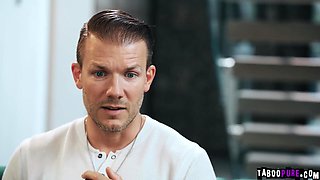 Therapyst Gives Patient Passionate Sex