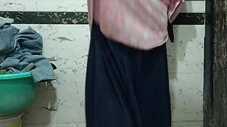 Priya Bhabi New Style Body Show