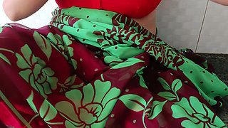 Beautiful Desi Bhabhi First Time Sex with Devar in Kitchen, Indian Girl  Tight Pussy Viral Hindi Video