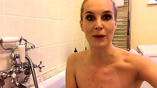 Blonde emo amateur solo masturbation