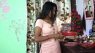 My big sister was angry, we shared single bed, full Hindi Audio