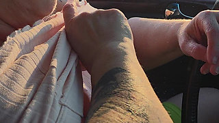 In Public View Shes Flahing Tities for You