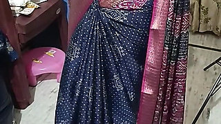 Desi Beautiful Indian Stepmama's Secret Romance