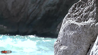 Tania Kiss: the Lack of Food Also Increases the Desire for Sex Bryan Fucks Louise!