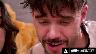 Chanel Camryn Rides Her Stepbrother's Big Cock - Cute Stepsister Roleplay