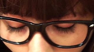 Velma Finds a Big Clue