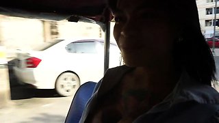 Big boobs Thai amateur MILF picked up