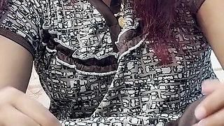 Mallu Girl Doing Hand Job and Penis Massage to Husband's Friend
